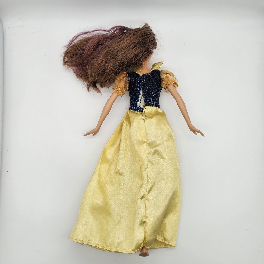 Mattel Barbie Doll 2010 Brown Hair Blue Sparkle Bodice Yellow Satin Skirt - Picture 4 of 8